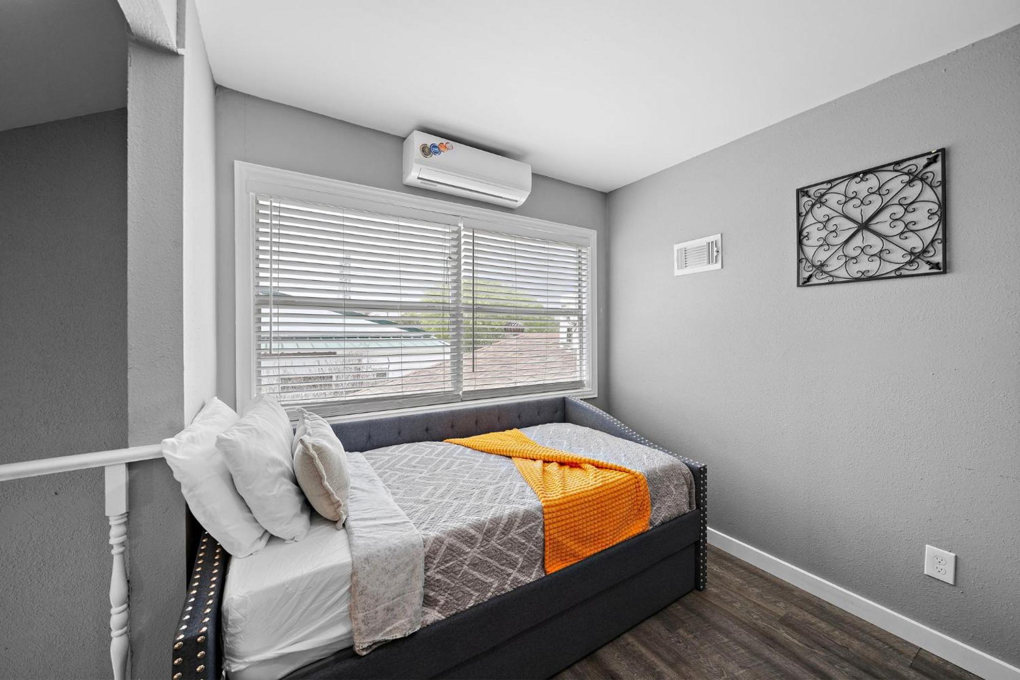 Villa Houston Pool Getaway Games Parking Wifi Pet Exterior foto